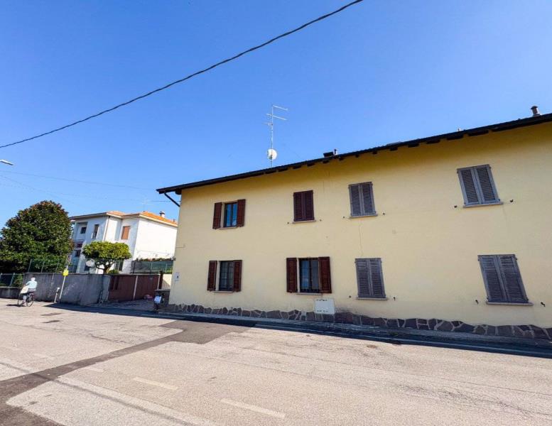 casa indipendente in vendita a Monza