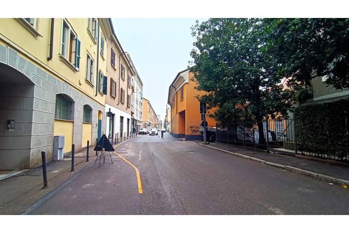 appartamento in vendita a Monza in zona Centro Storico