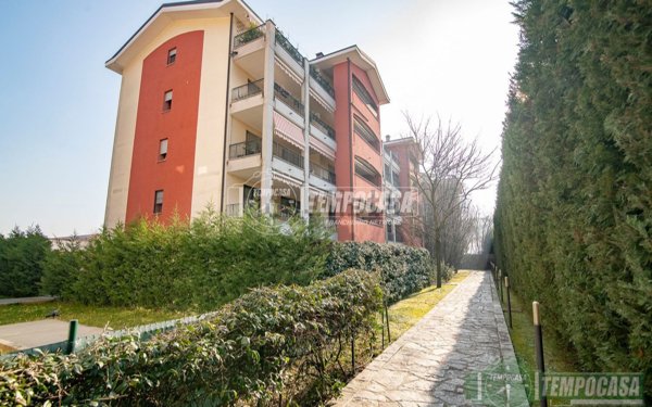 appartamento in vendita a Monza in zona Centro Storico