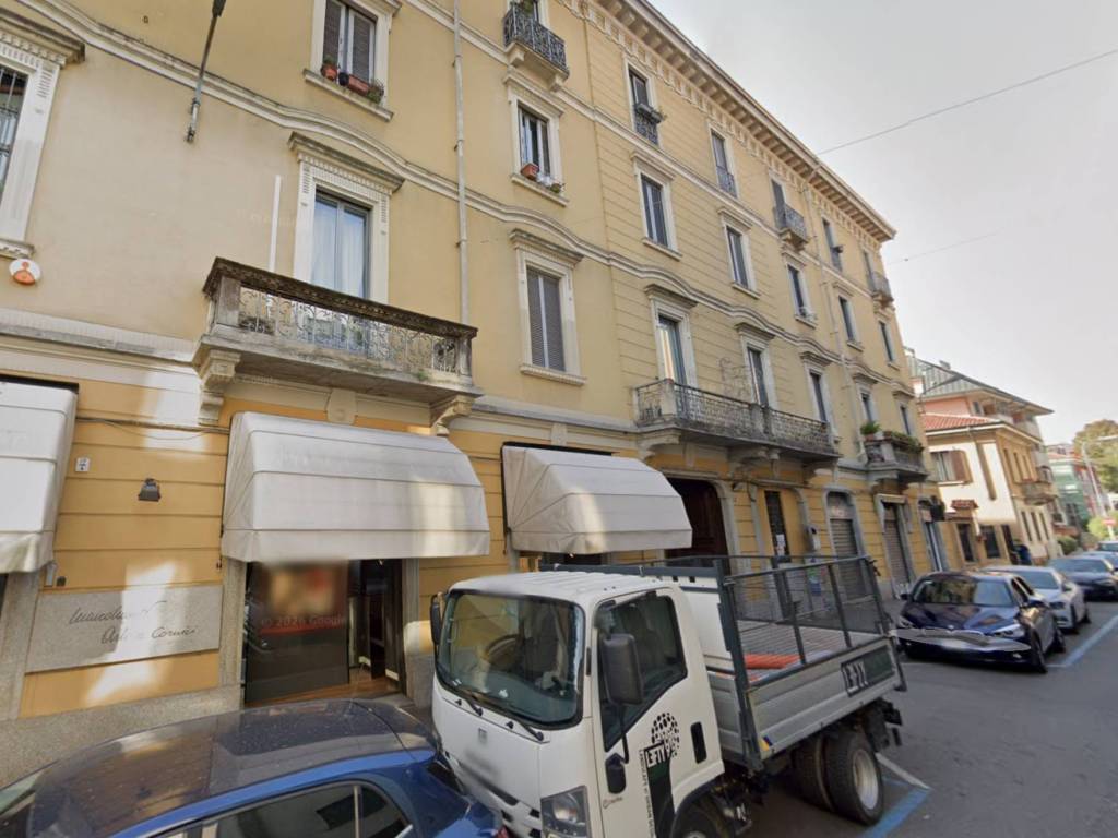 appartamento in vendita a Monza in zona Centro Storico