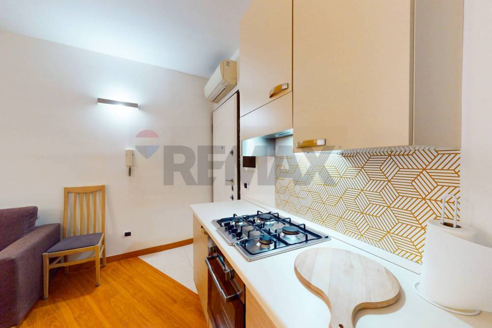 appartamento in vendita a Monza in zona Centro Storico