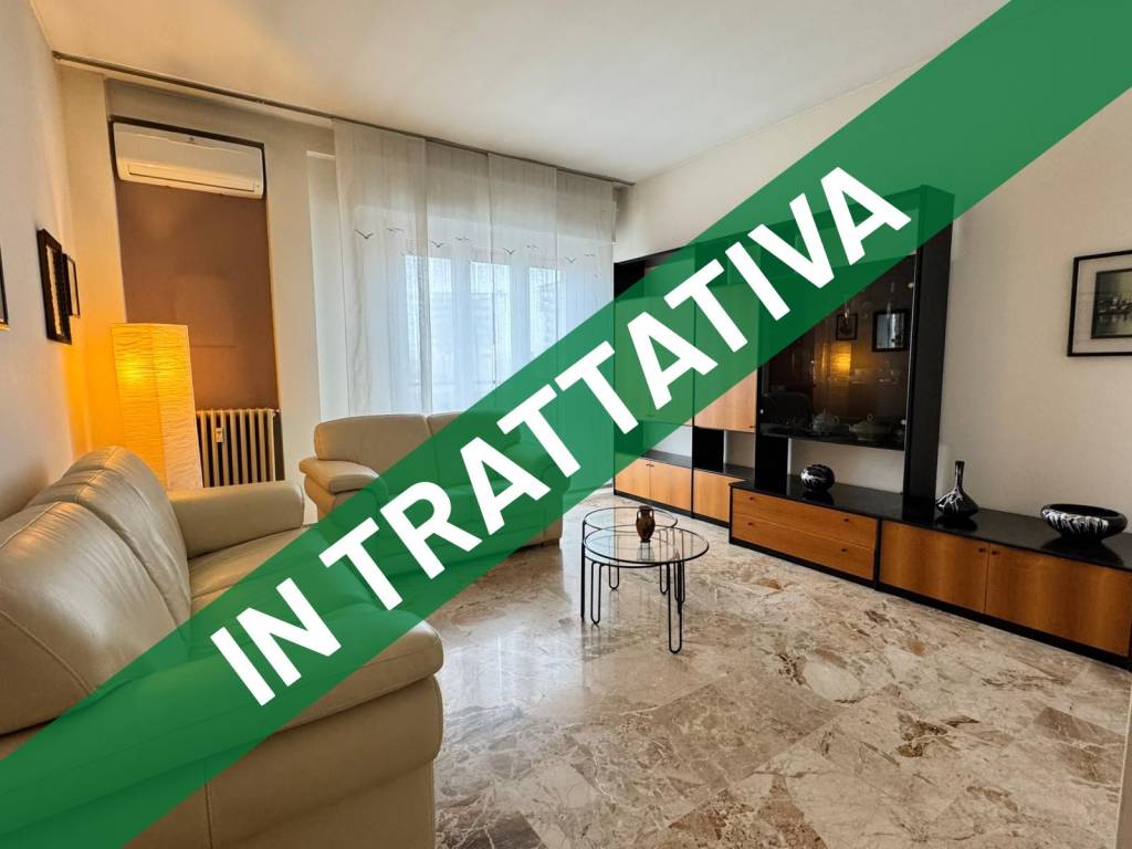 appartamento in vendita a Monza in zona Ospedale San Gerardo