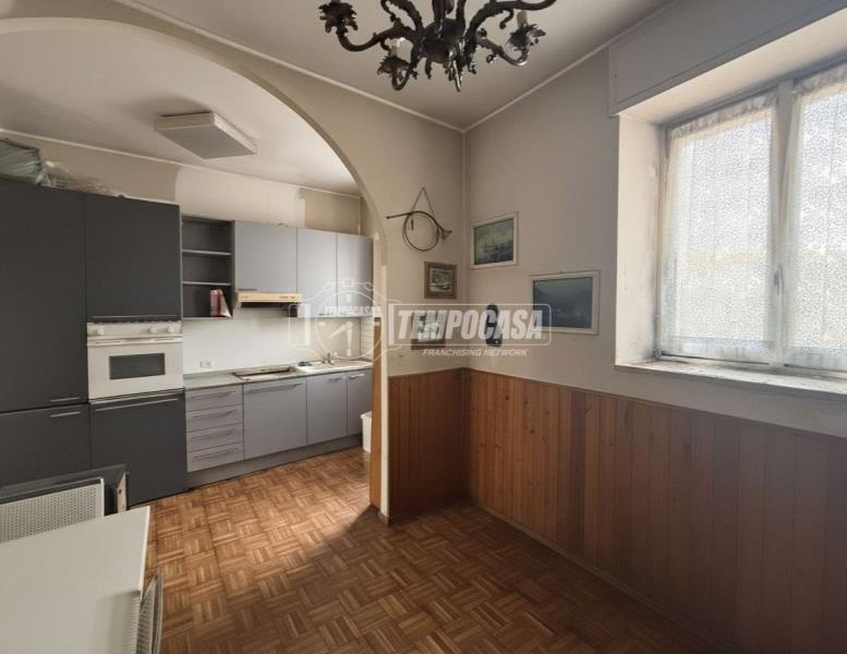 casa indipendente in vendita a Monza in zona Ospedale San Gerardo