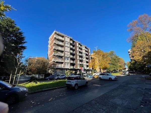 ufficio in vendita a Monza