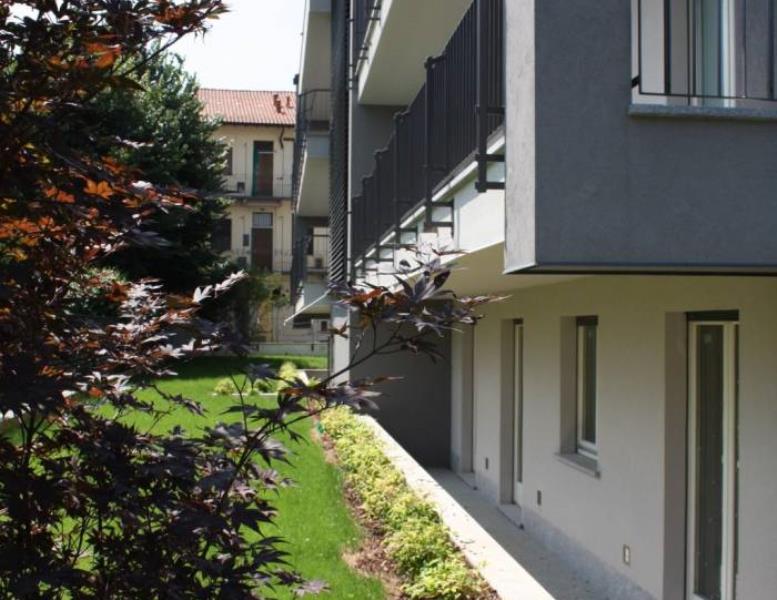 appartamento in vendita a Monza in zona Centro Storico