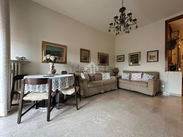 appartamento in vendita a Monza in zona Centro Storico