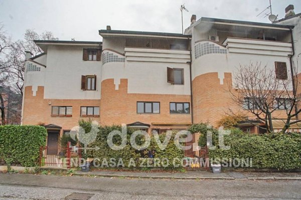 casa indipendente in vendita a Monza