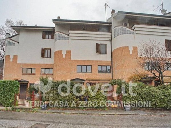 casa indipendente in vendita a Monza