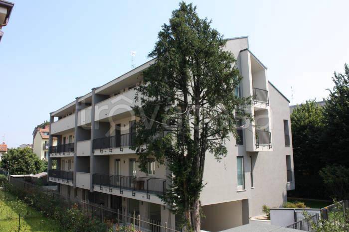 appartamento in vendita a Monza in zona Centro Storico