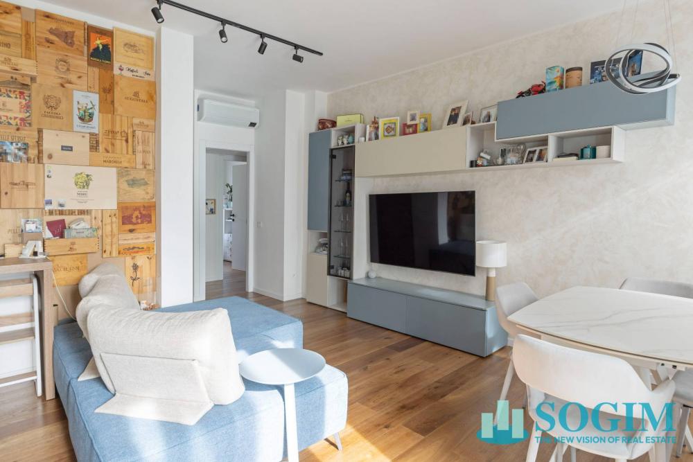 appartamento in vendita a Monza in zona Centro Storico