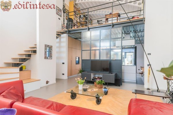 appartamento in vendita a Monza in zona Ospedale San Gerardo