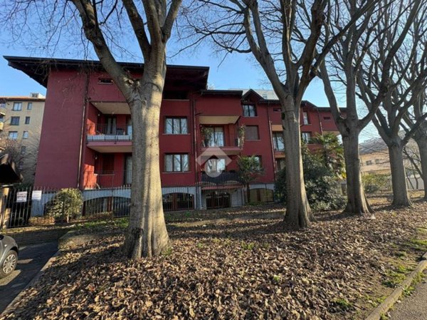 ufficio in vendita a Monza in zona Ospedale San Gerardo