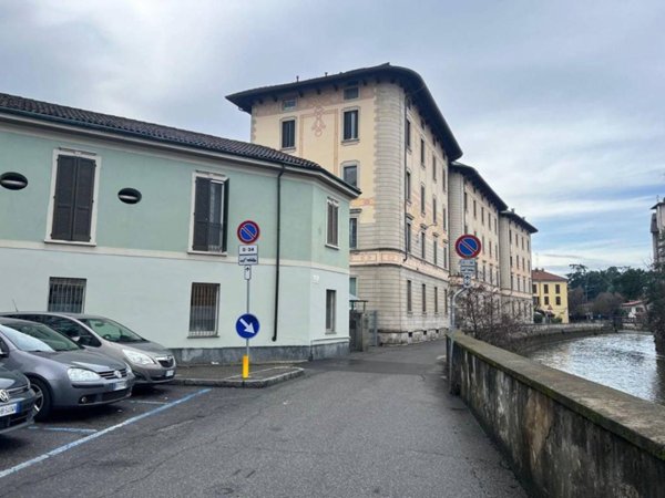 appartamento in vendita a Monza in zona Centro Storico