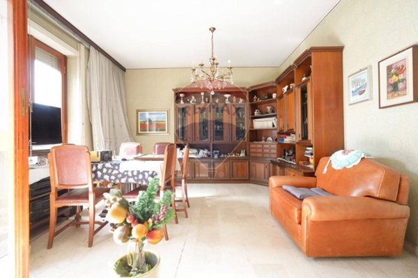 appartamento in vendita a Monza in zona Centro Storico