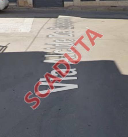 locale commerciale in vendita a Monza