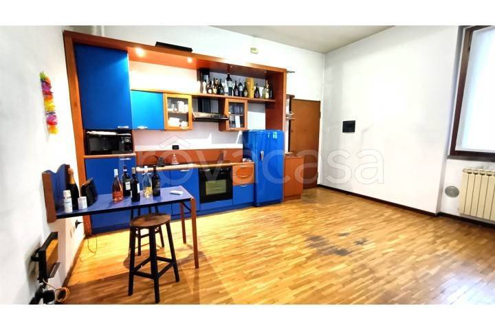 appartamento in vendita a Monza in zona Centro Storico