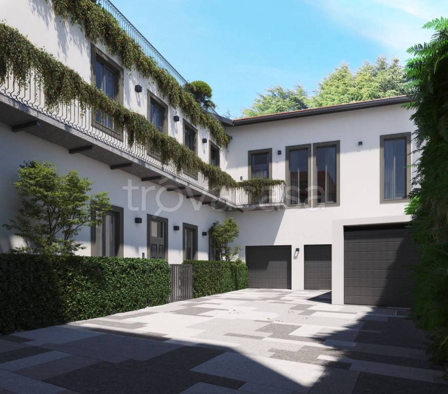 appartamento in vendita a Monza in zona Centro Storico