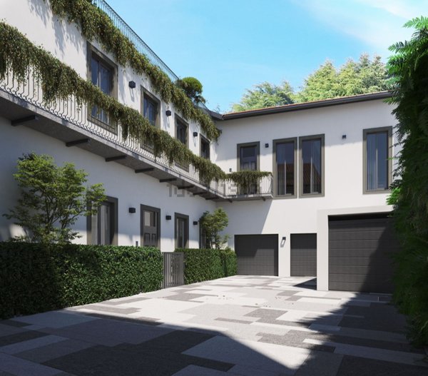 appartamento in vendita a Monza in zona Centro Storico