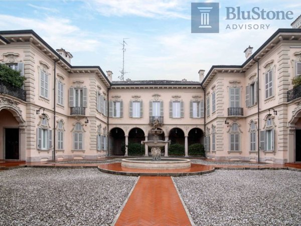 casa indipendente in vendita a Monza