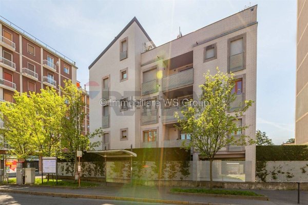 appartamento in vendita a Monza in zona Centro Storico