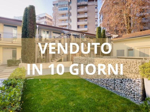 appartamento in vendita a Monza in zona Centro Storico
