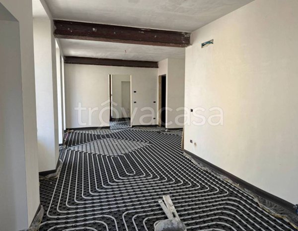 appartamento in vendita a Monza in zona Centro Storico