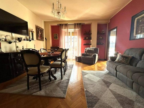 appartamento in vendita a Monza in zona Centro Storico