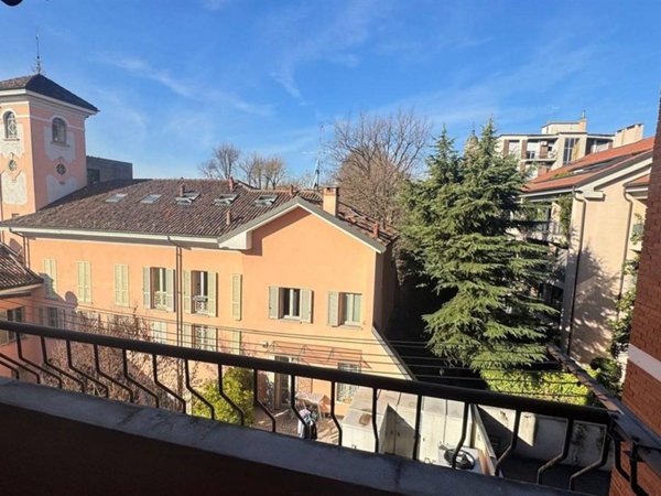appartamento in vendita a Monza in zona Centro Storico