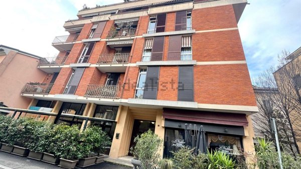 appartamento in vendita a Monza in zona Centro Storico