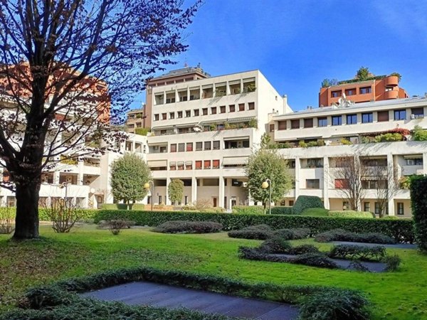 appartamento in vendita a Monza in zona Ospedale San Gerardo
