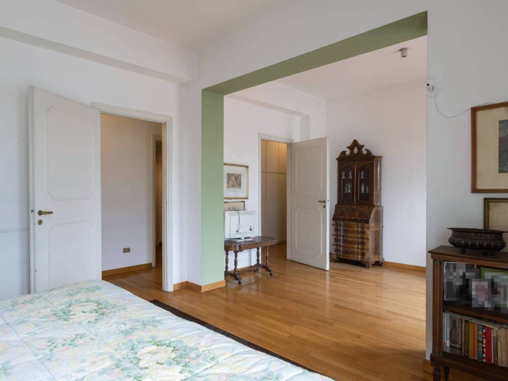 appartamento in vendita a Monza in zona Centro Storico