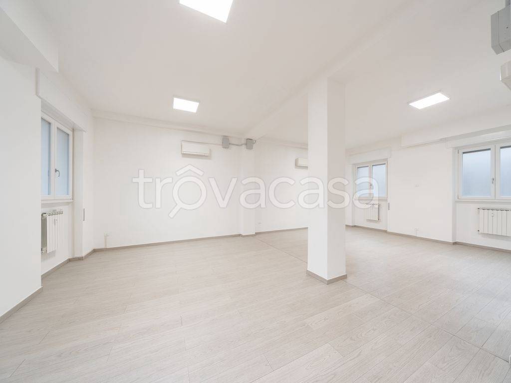 appartamento in vendita a Monza