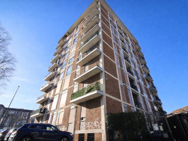 appartamento in vendita a Monza in zona Centro Storico