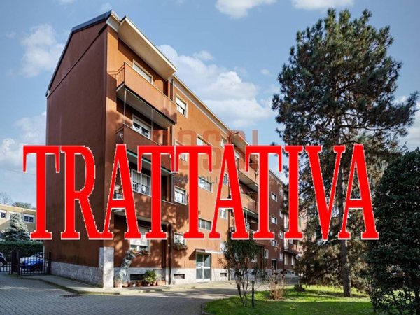 appartamento in vendita a Monza in zona Centro Storico