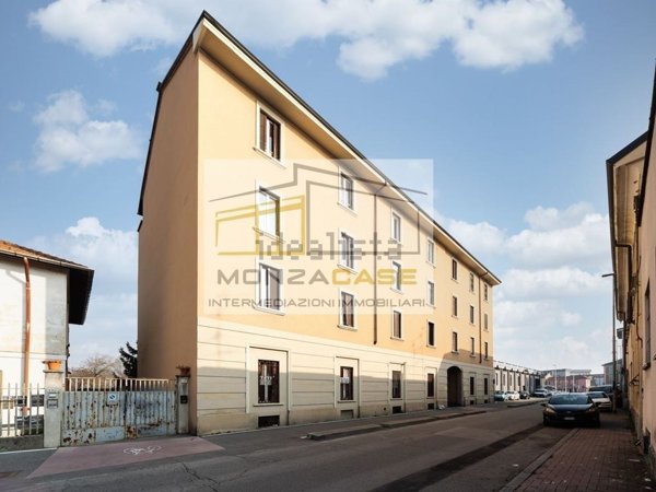 appartamento in vendita a Monza