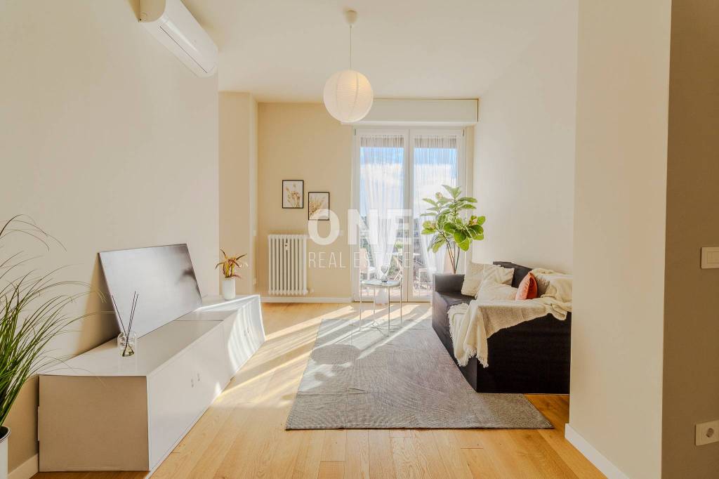 appartamento in vendita a Monza in zona Centro Storico