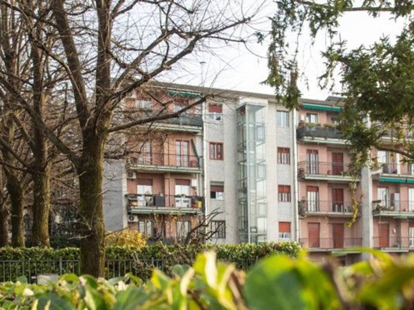 appartamento in vendita a Monza in zona Centro Storico