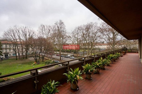 appartamento in vendita a Monza in zona Centro Storico