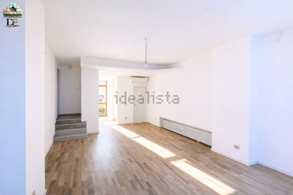 appartamento in vendita a Monza in zona Centro Storico