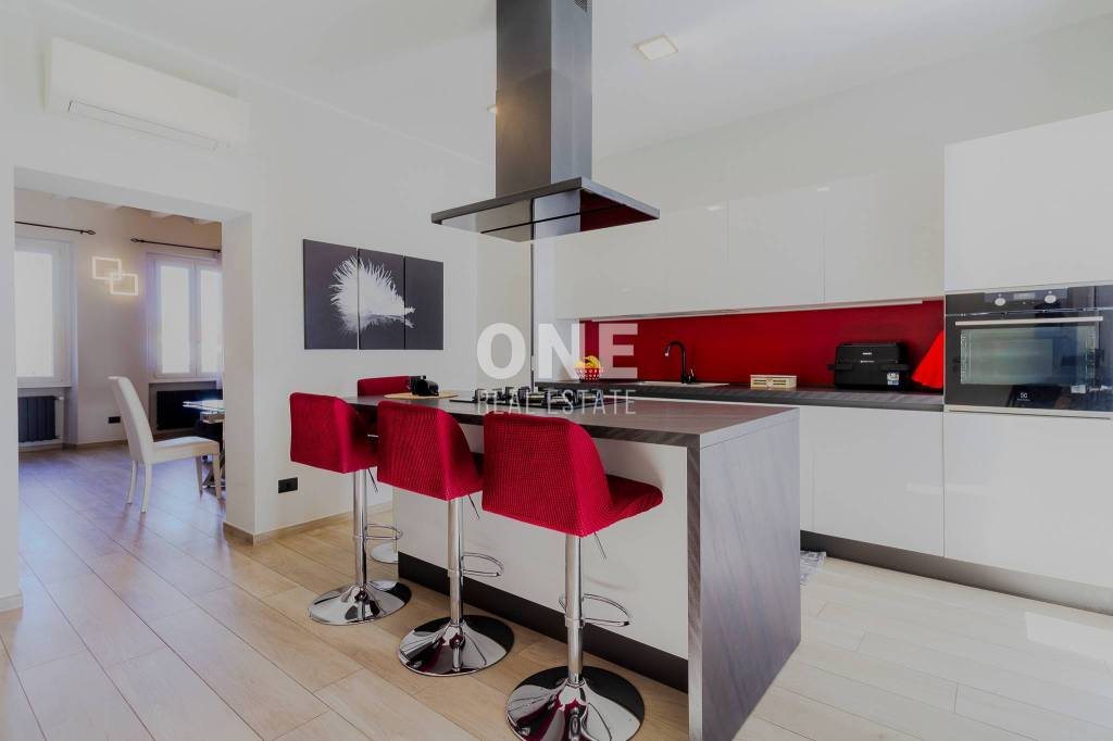 appartamento in vendita a Monza in zona Centro Storico