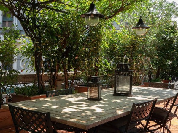 appartamento in vendita a Monza in zona Centro Storico