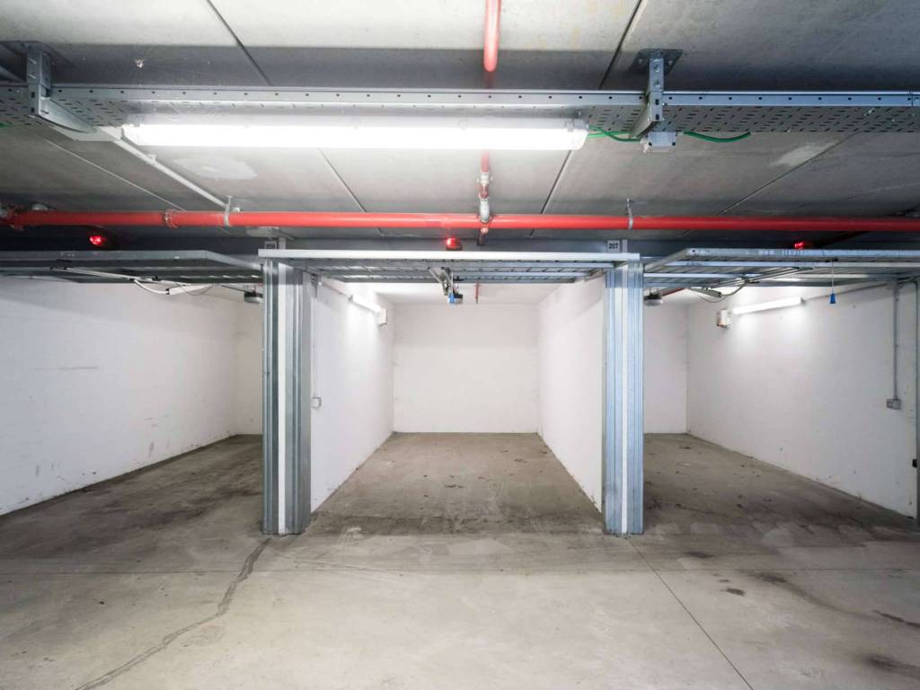 ufficio in vendita a Monza in zona Centro Storico