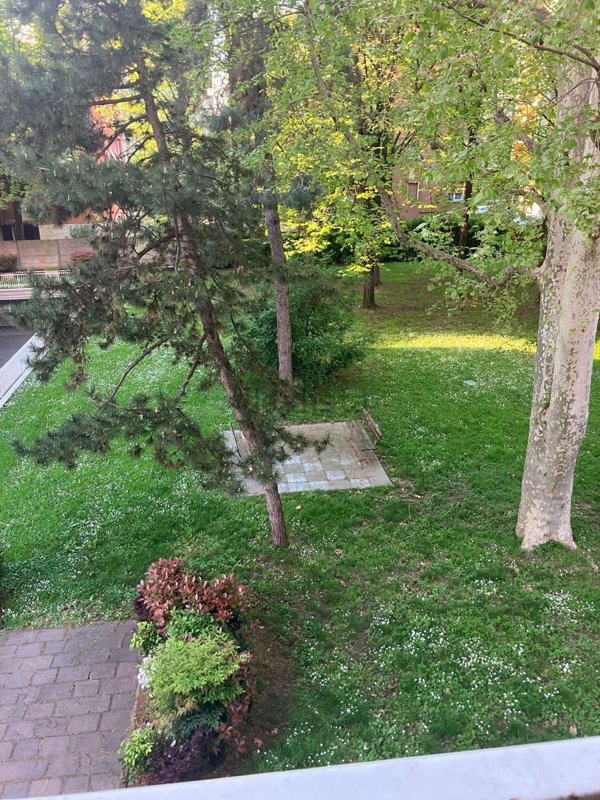 appartamento in vendita a Monza in zona Centro Storico