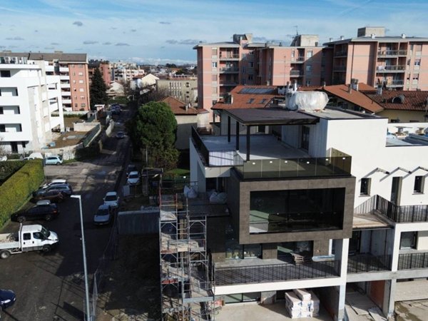 appartamento in vendita a Monza