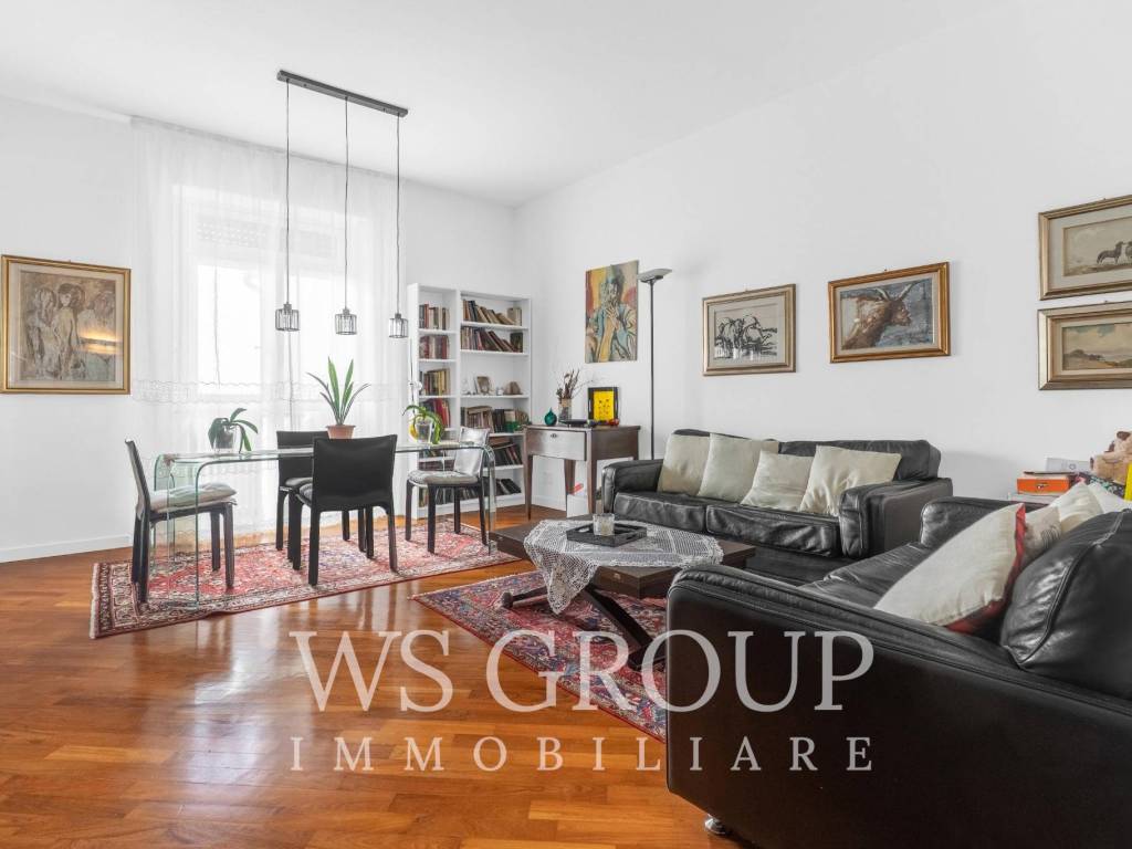 appartamento in vendita a Monza in zona Centro Storico