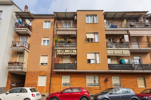 appartamento in vendita a Monza in zona Centro Storico