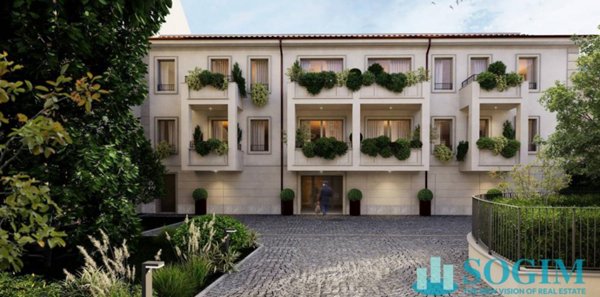 appartamento in vendita a Monza in zona Centro Storico