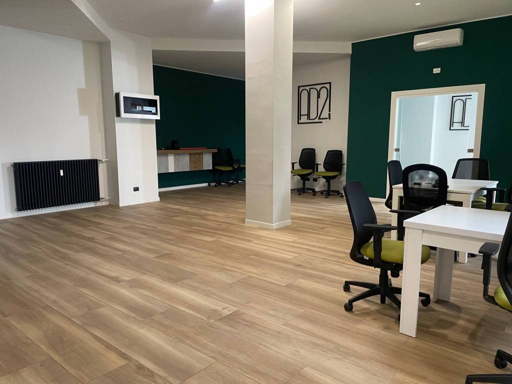ufficio in vendita a Monza