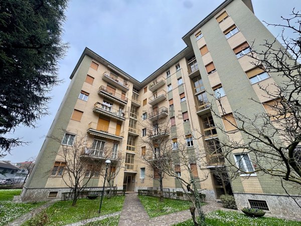 appartamento in vendita a Monza