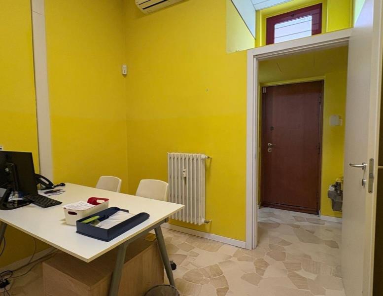 ufficio in vendita a Monza